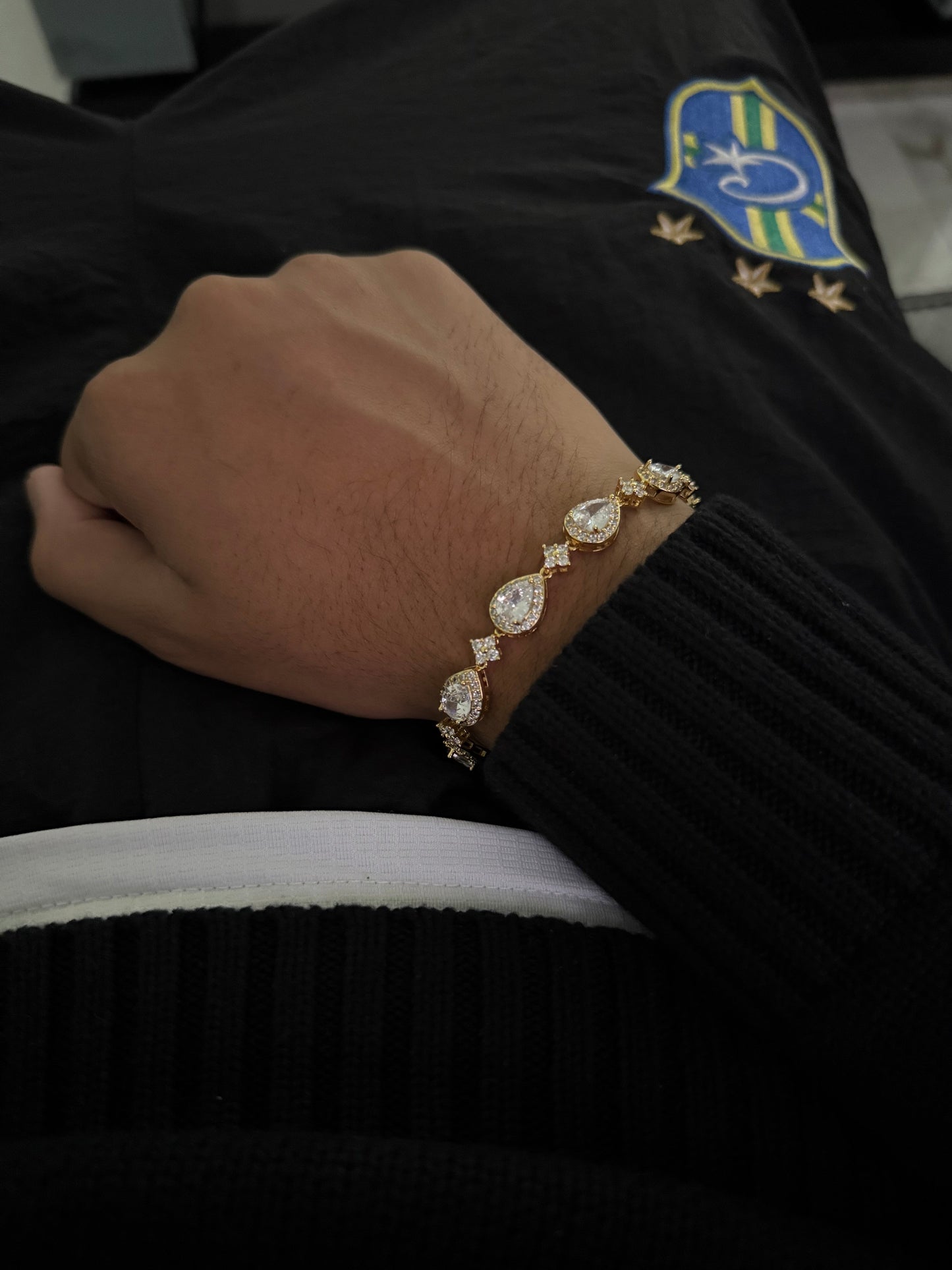 Gold-Star Rain Bracelet